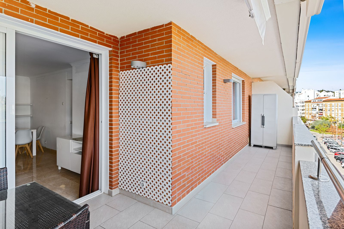 Appartement te koop in Estepona | 2 slaapkamers H5318308