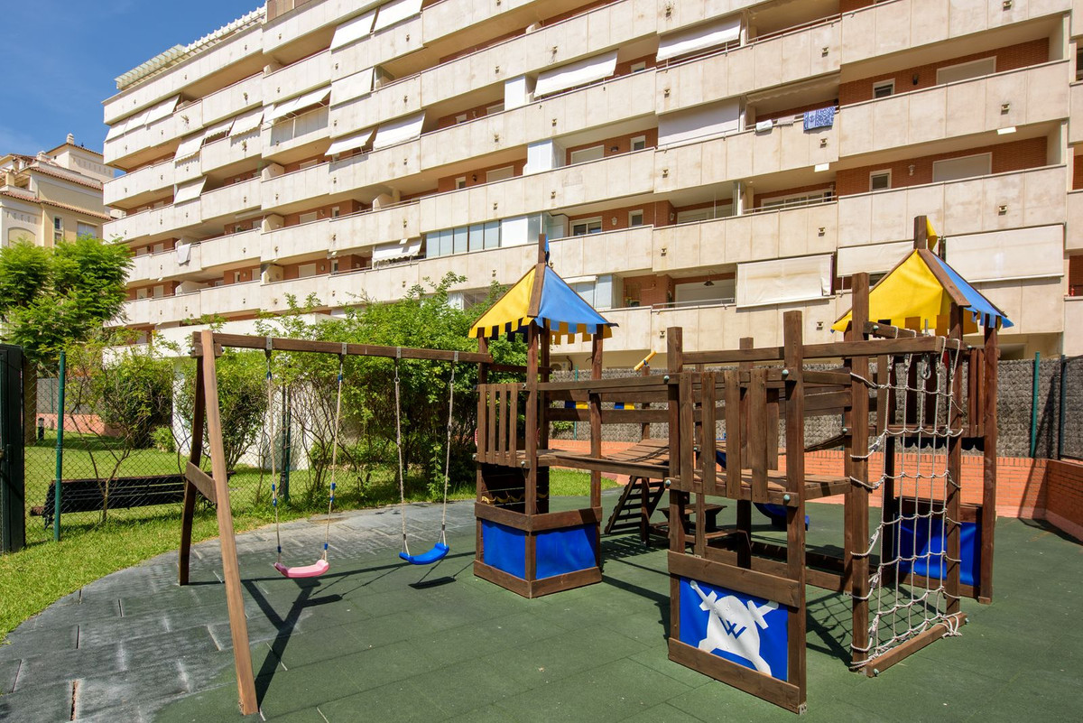 Appartement te koop in Estepona | 2 slaapkamers H5318308