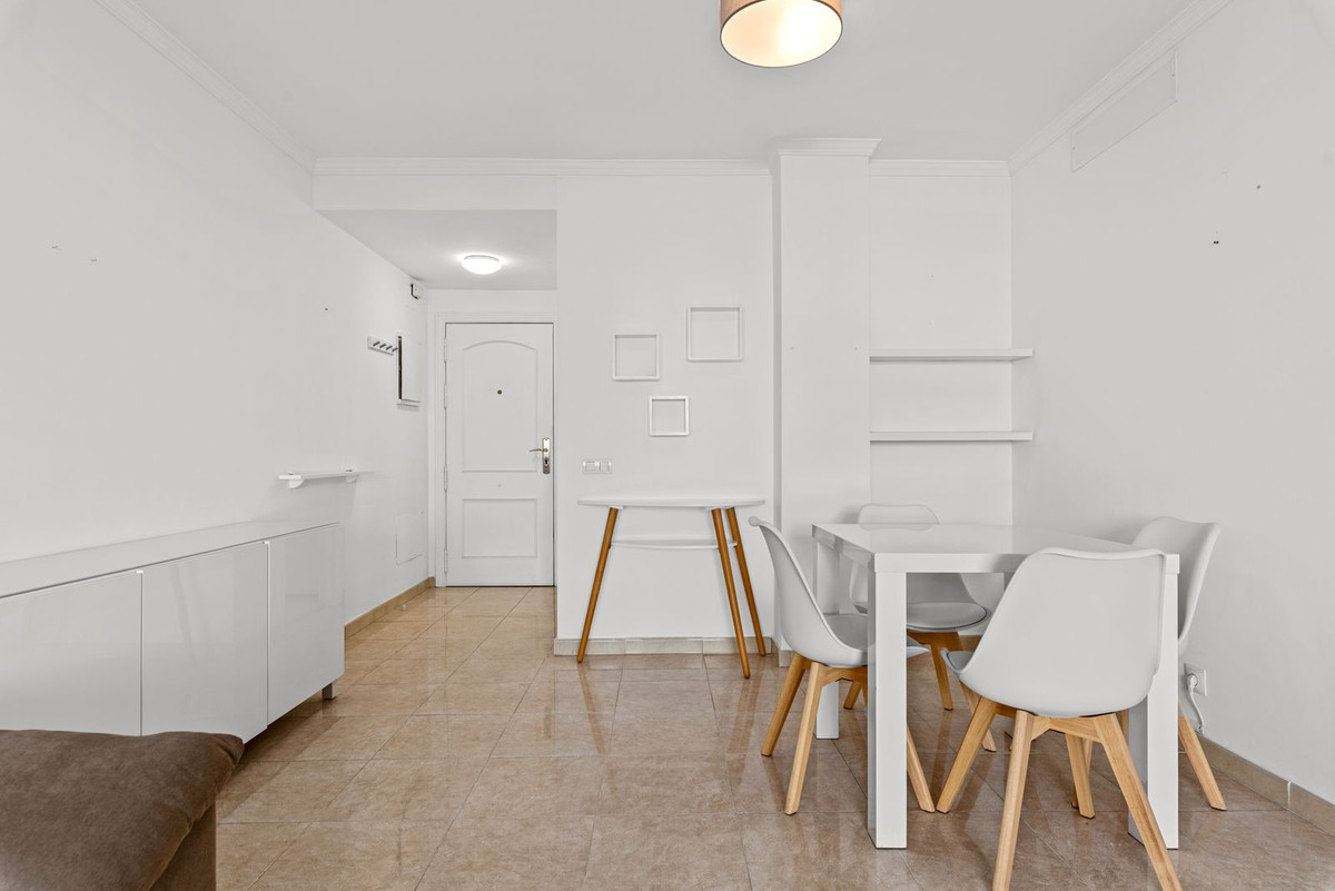 Appartement te koop in Estepona | 2 slaapkamers H5318308