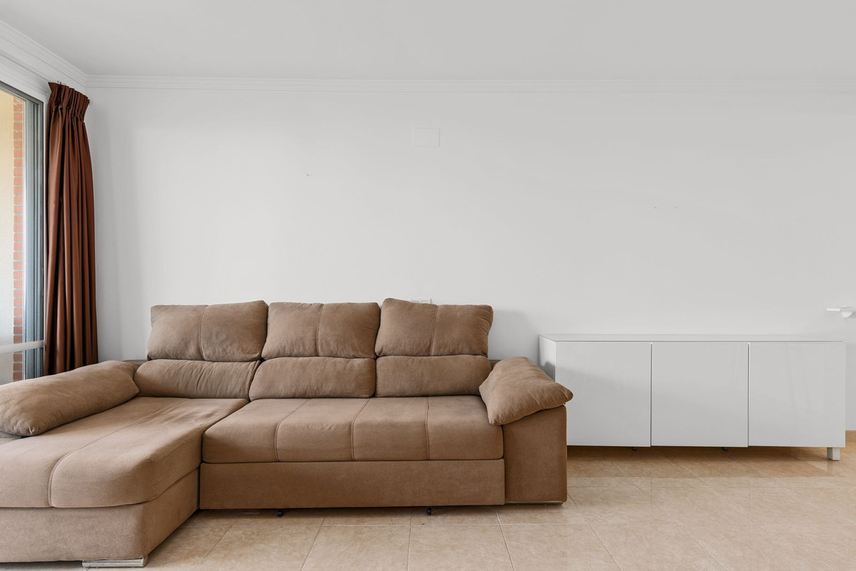 Appartement te koop in Estepona | 2 slaapkamers H5318308