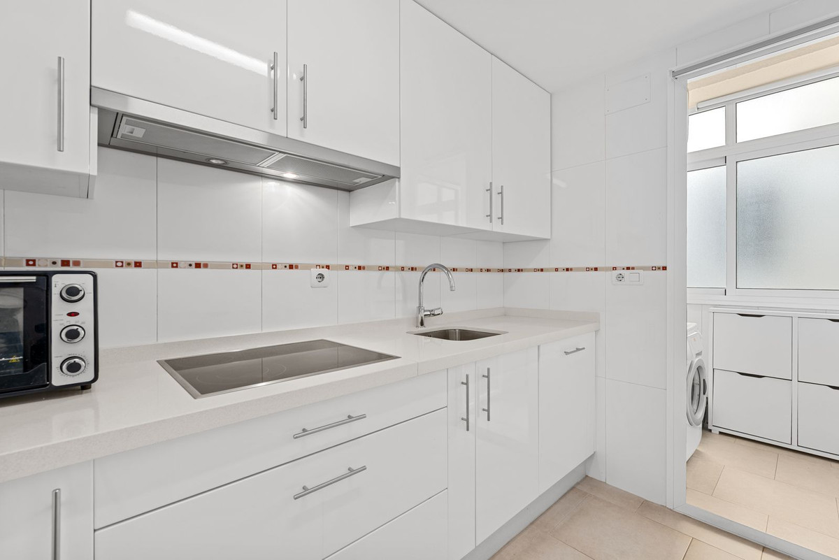 Appartement te koop in Estepona | 2 slaapkamers H5318308