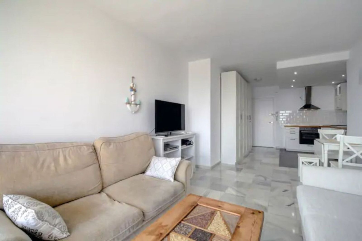 Appartement te koop in Estepona | 1 slaapkamers H5318839