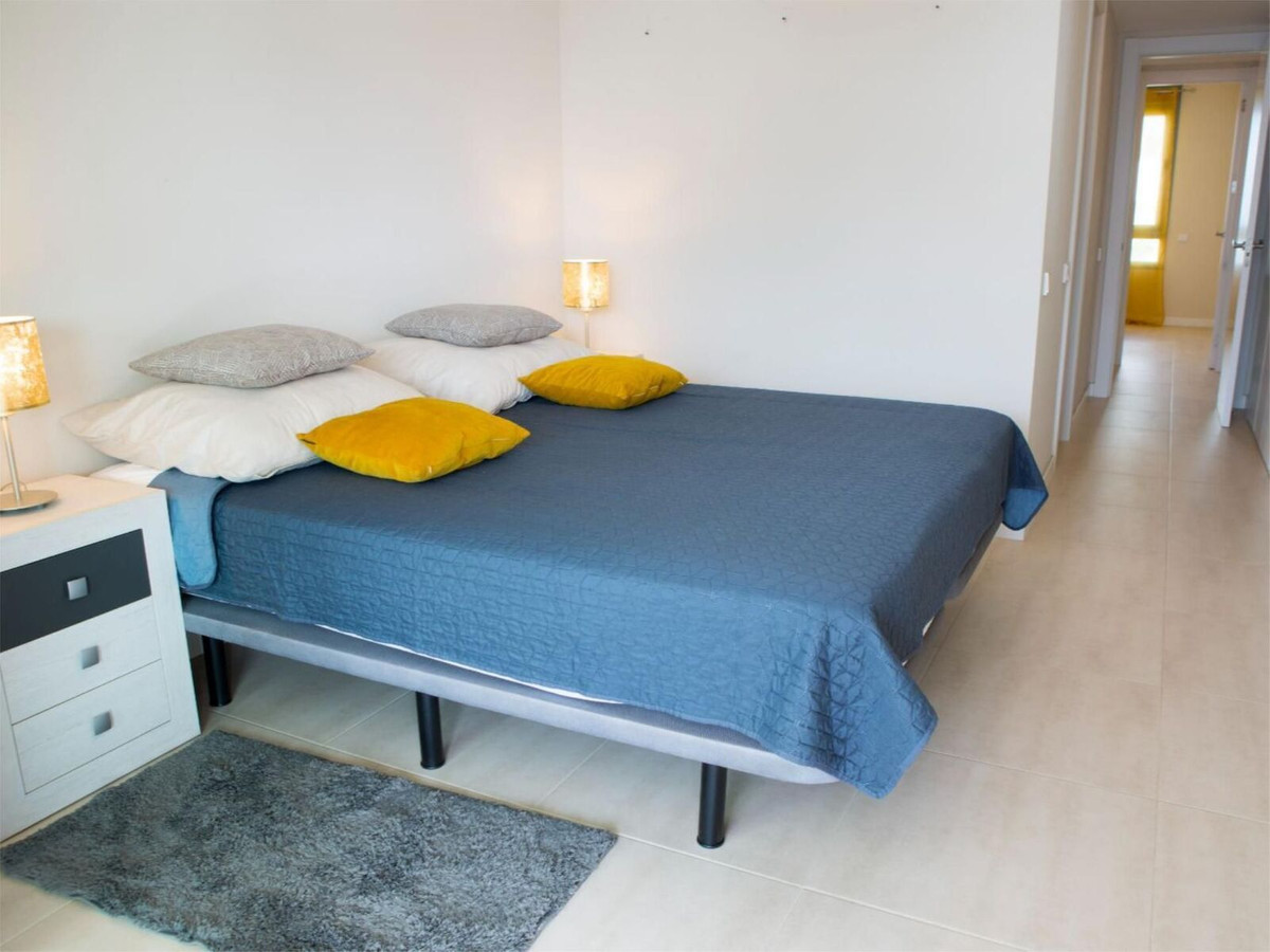 Appartement te koop in Estepona | 2 slaapkamers H5318953