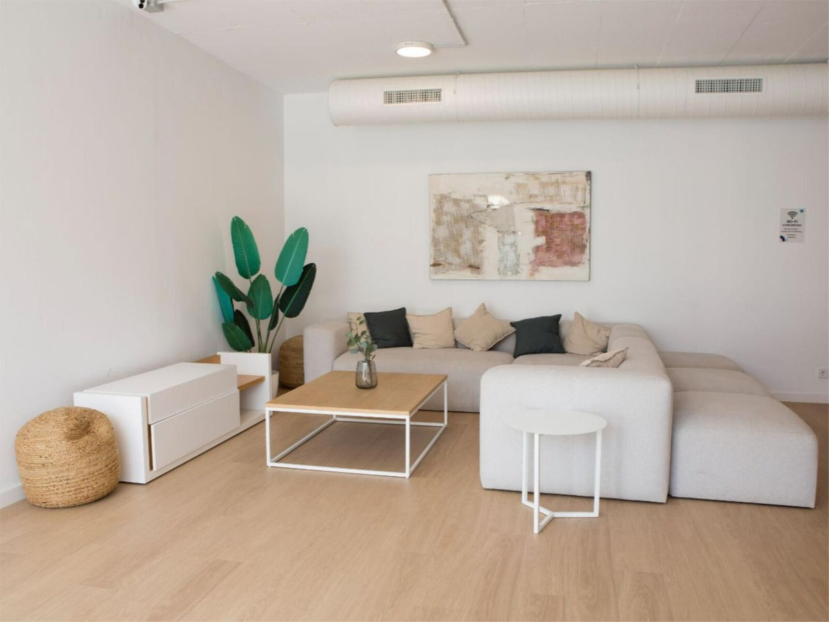 Appartement te koop in Estepona | 2 slaapkamers H5318953