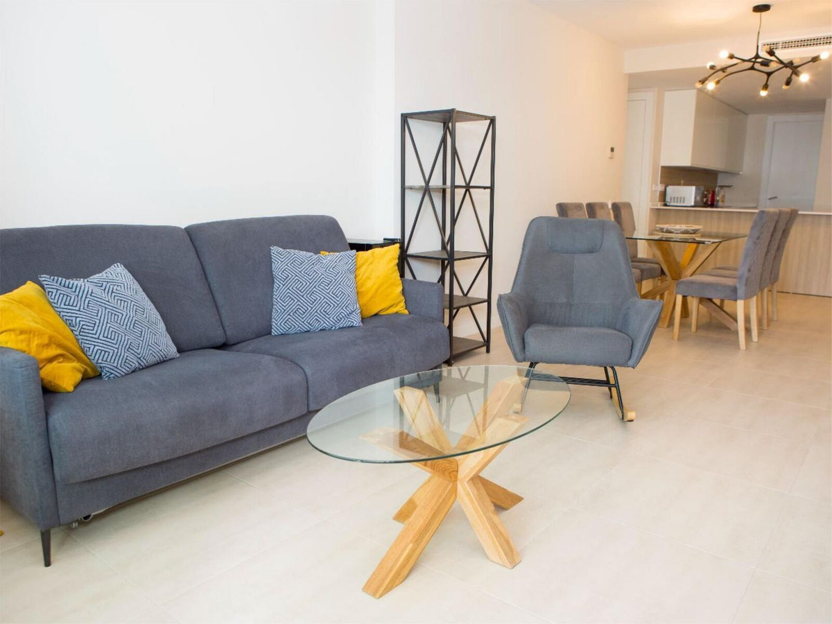 Appartement te koop in Estepona | 2 slaapkamers H5318953