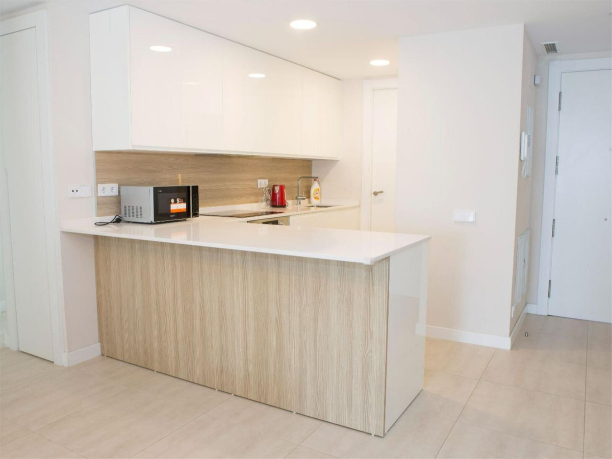 Appartement te koop in Estepona | 2 slaapkamers H5318953