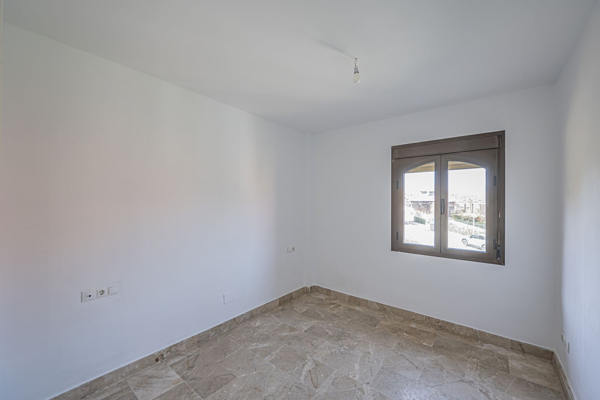 Penthouse te koop in Estepona | 3 slaapkamers H5320087