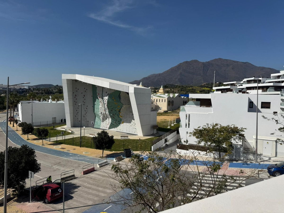 Appartement te koop in Estepona | 2 slaapkamers H5321059