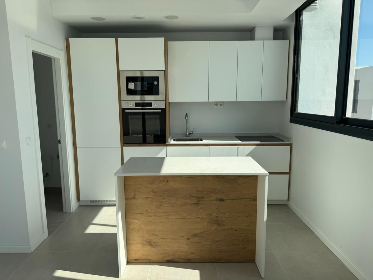 Appartement te koop in Estepona | 2 slaapkamers H5321059