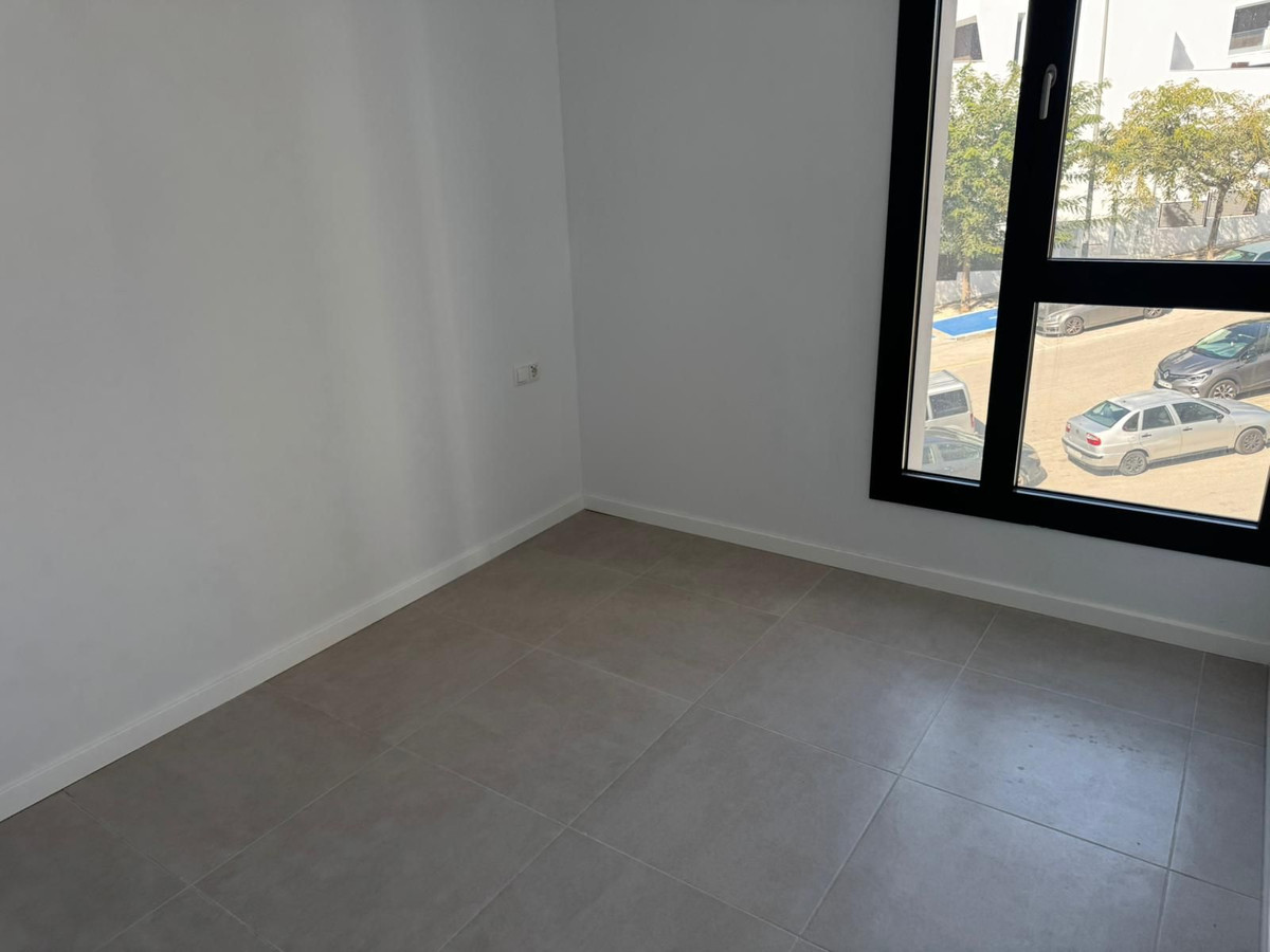 Appartement te koop in Estepona | 2 slaapkamers H5321059