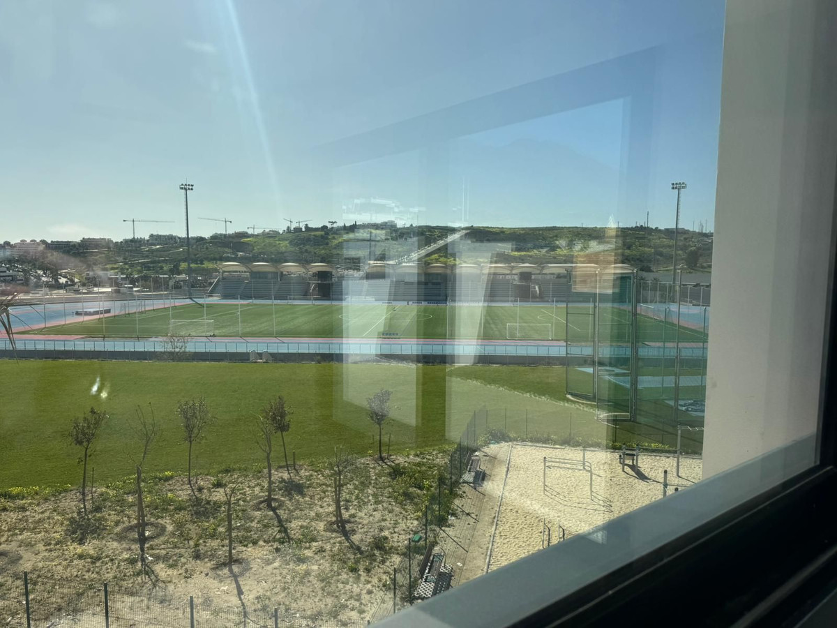 Appartement te koop in Estepona | 2 slaapkamers H5321059