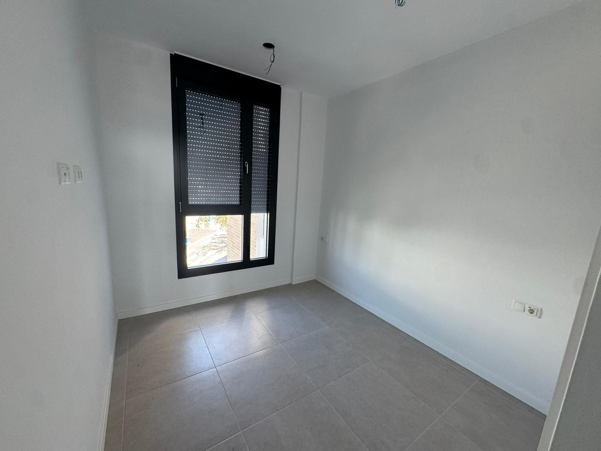 Penthouse te koop in Estepona | 2 slaapkamers H5321071