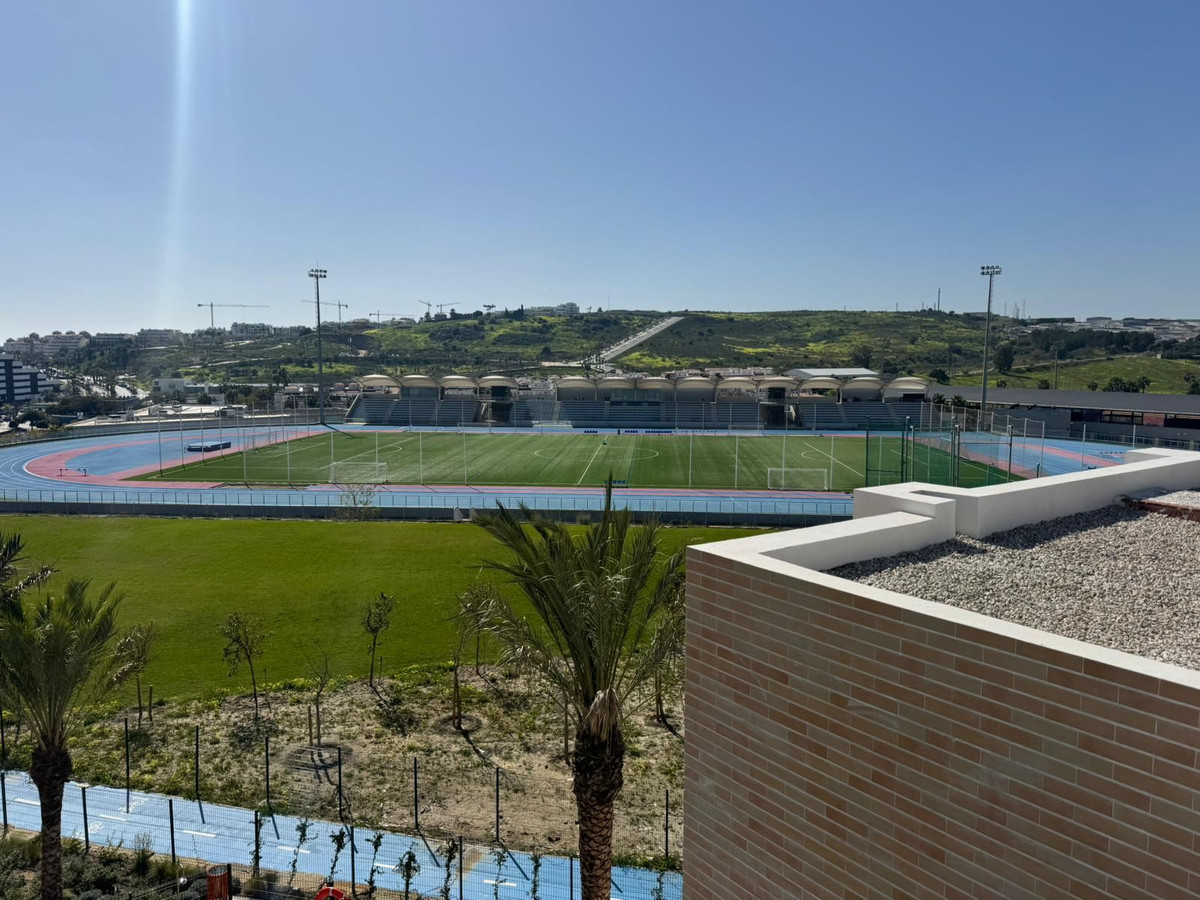 Penthouse te koop in Estepona | 2 slaapkamers H5321071