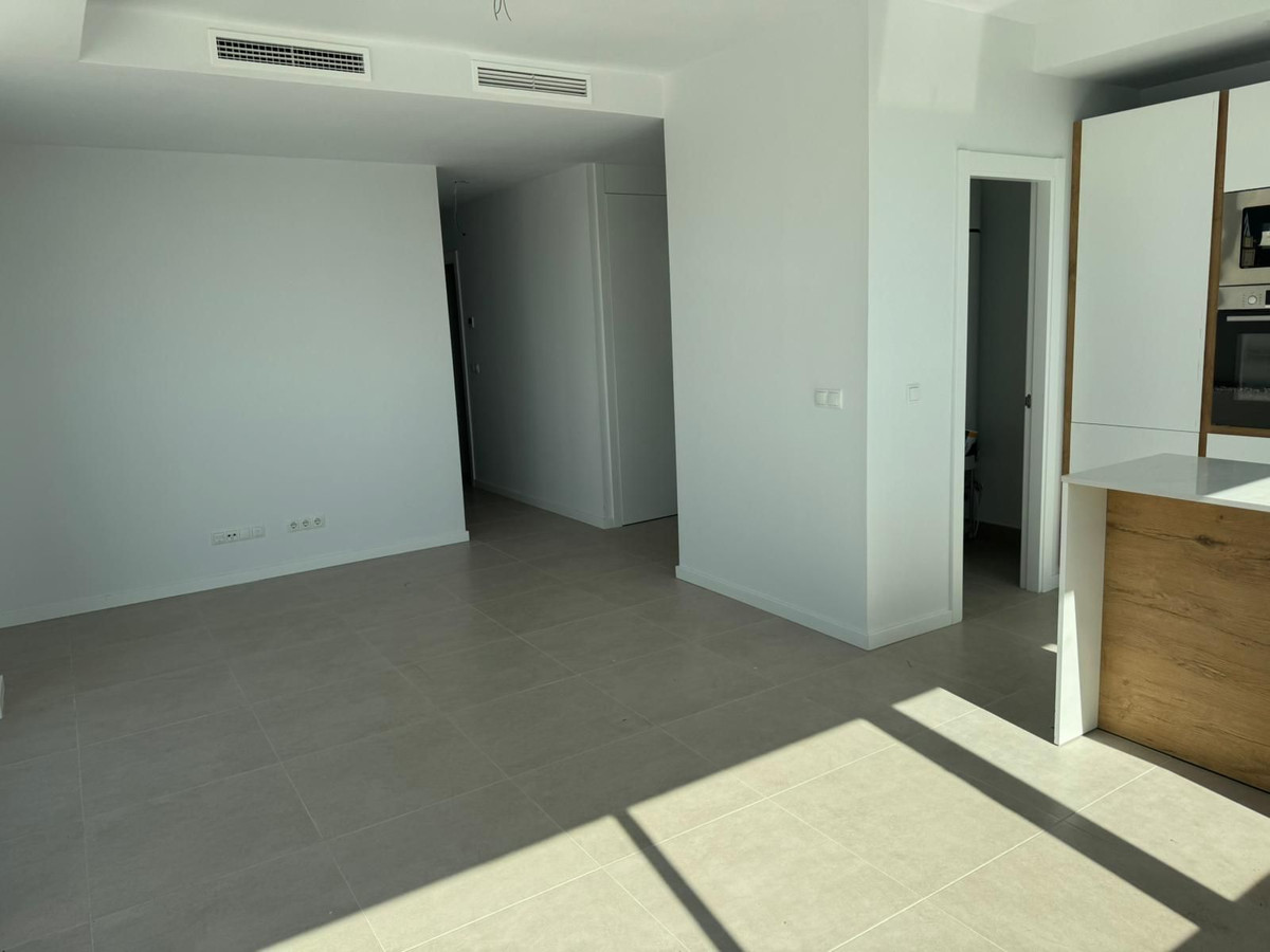 Penthouse te koop in Estepona | 2 slaapkamers H5321071