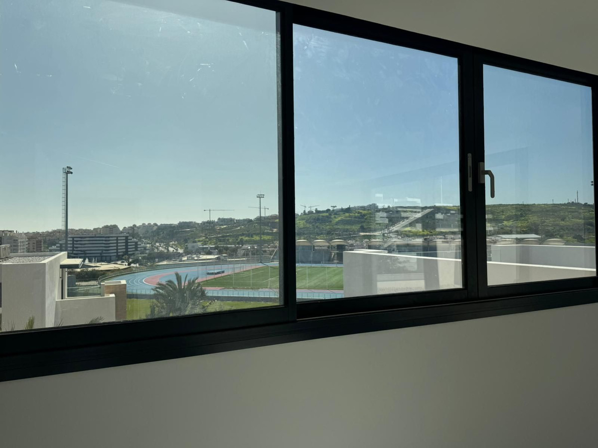 Penthouse te koop in Estepona | 2 slaapkamers H5321071