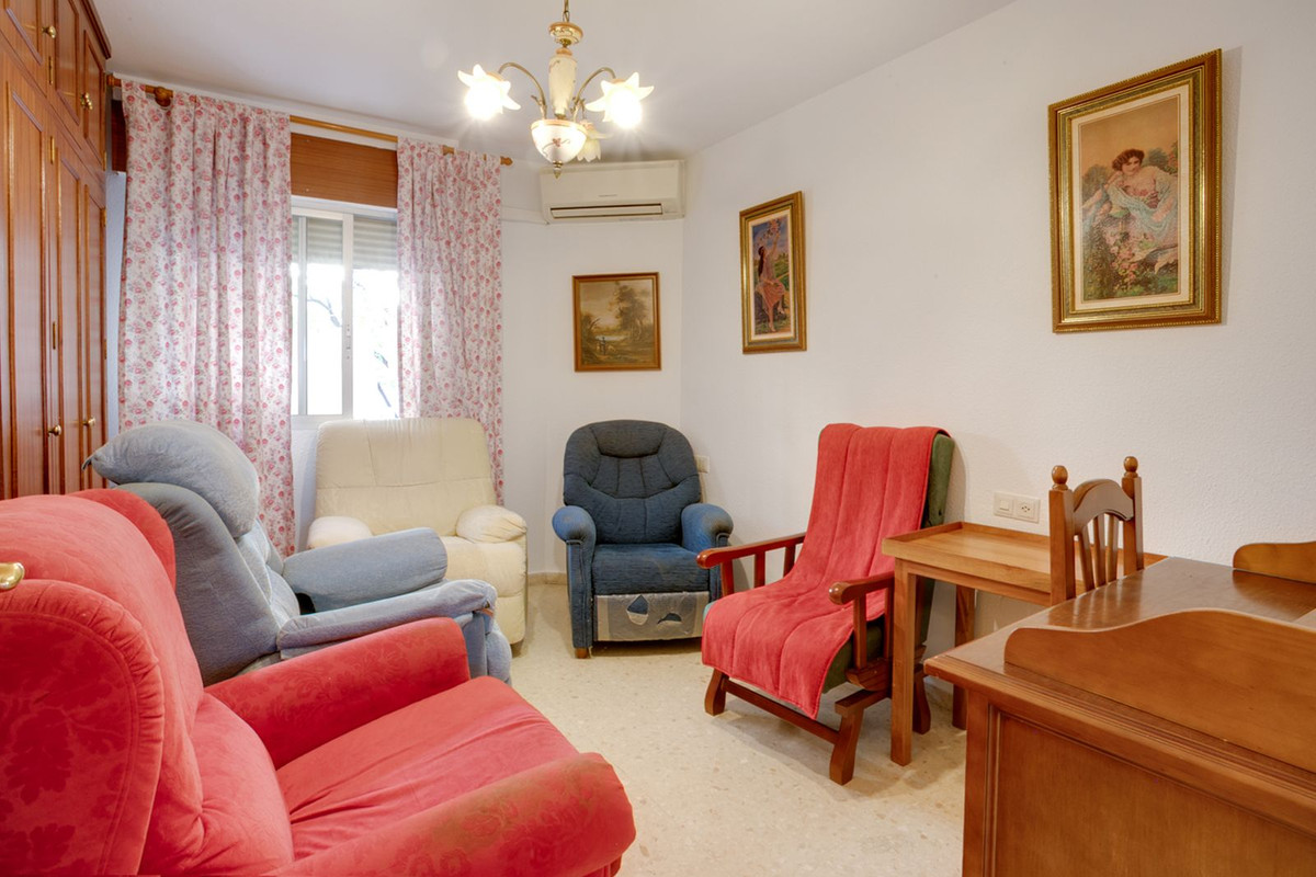 Appartement te koop in Estepona | 4 slaapkamers H5321530