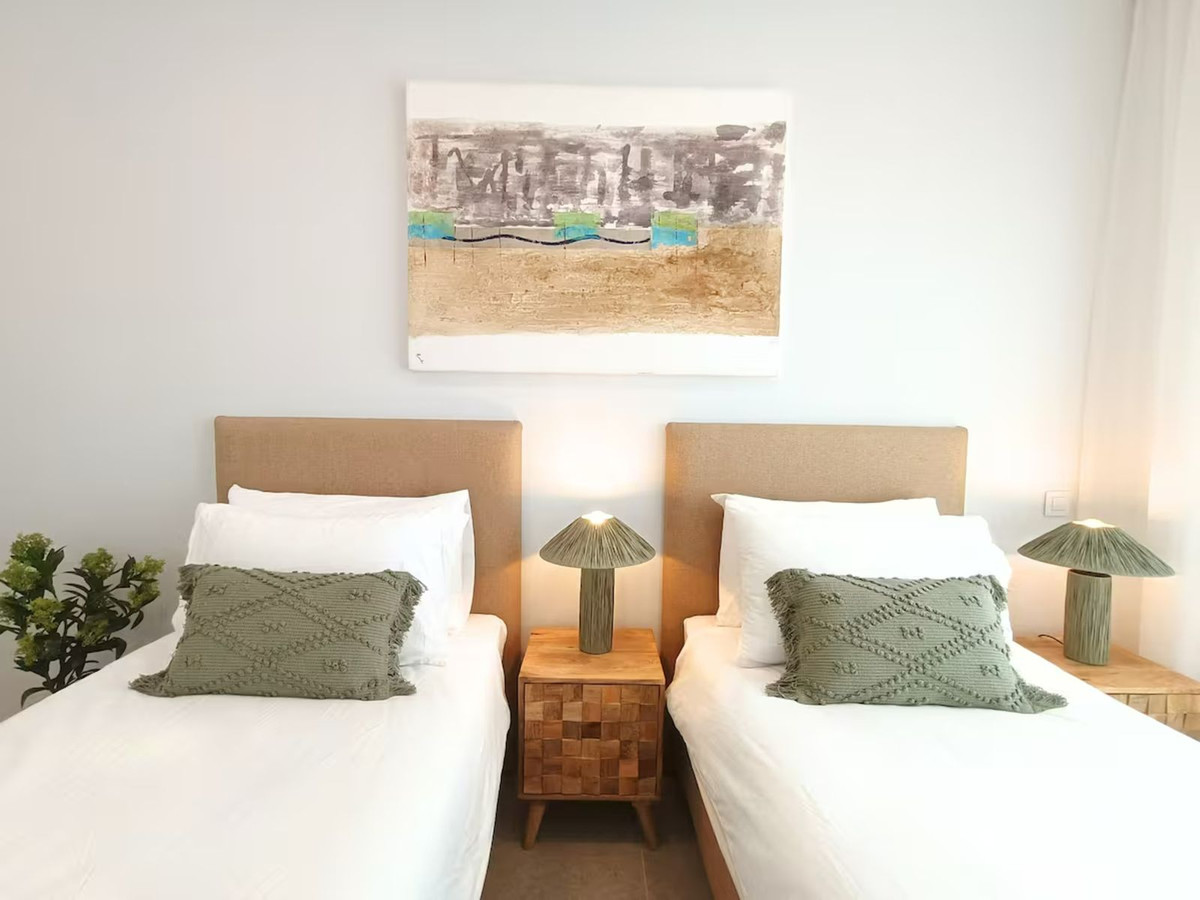 Huis te koop in Estepona | 3 slaapkamers H5321974