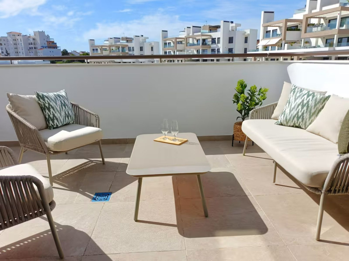 Huis te koop in Estepona | 3 slaapkamers H5321974