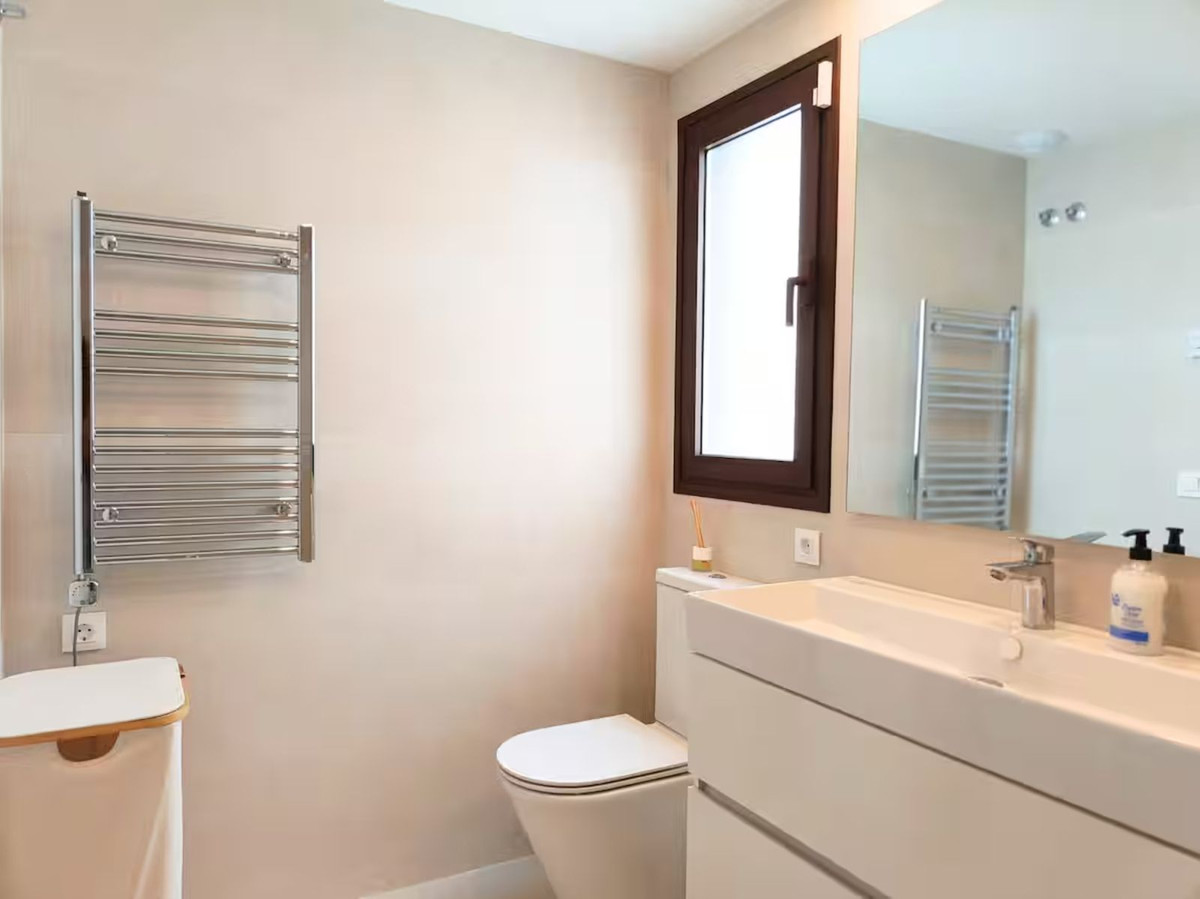 Huis te koop in Estepona | 3 slaapkamers H5321974