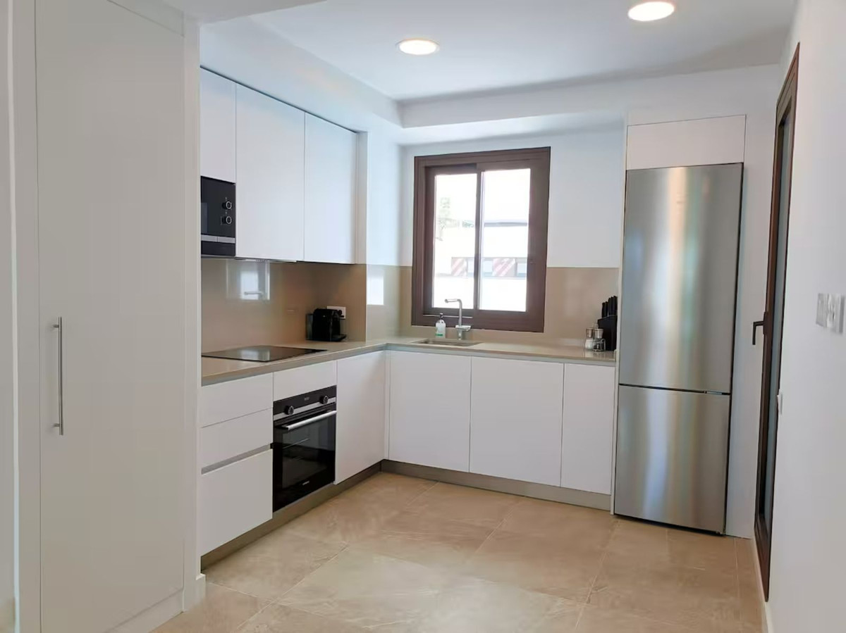 Huis te koop in Estepona | 3 slaapkamers H5321974