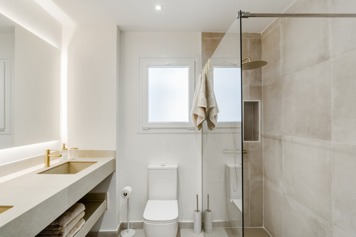 Appartement te koop in Estepona | 3 slaapkamers H5322121