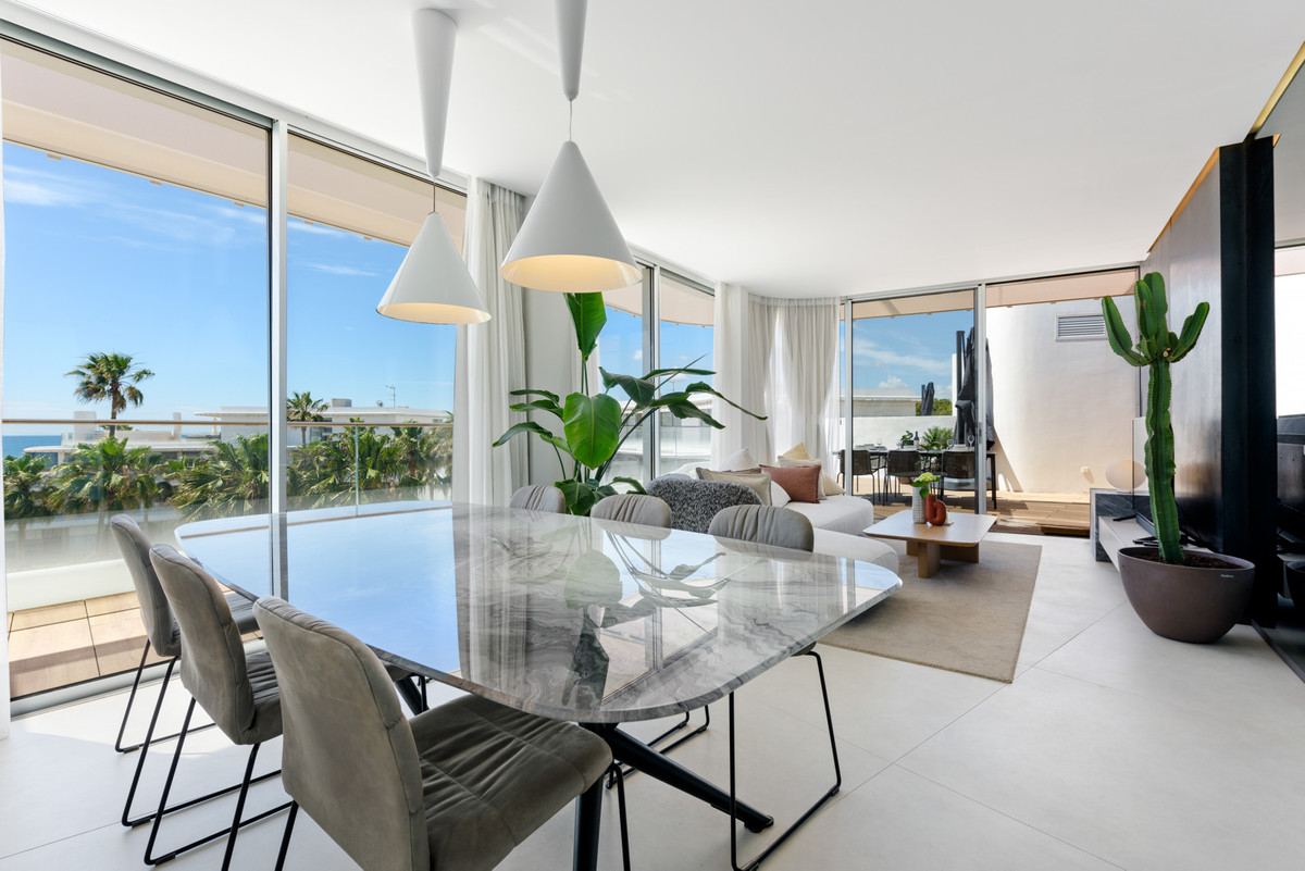 Penthouse te koop in Estepona | 3 slaapkamers H5323045