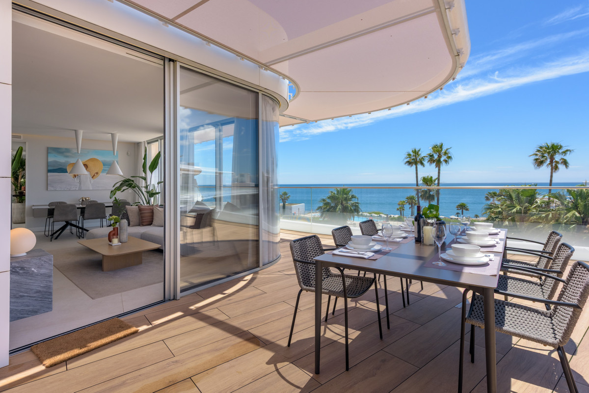 Penthouse te koop in Estepona | 3 slaapkamers H5323045