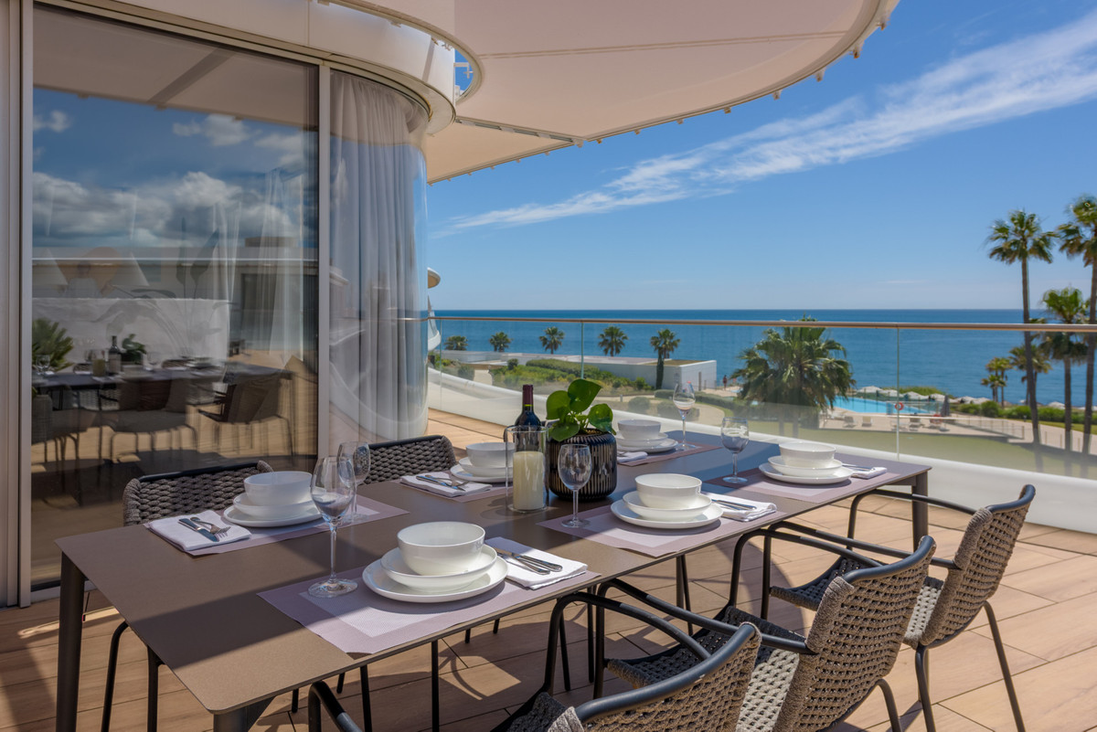 Penthouse te koop in Estepona | 3 slaapkamers H5323045