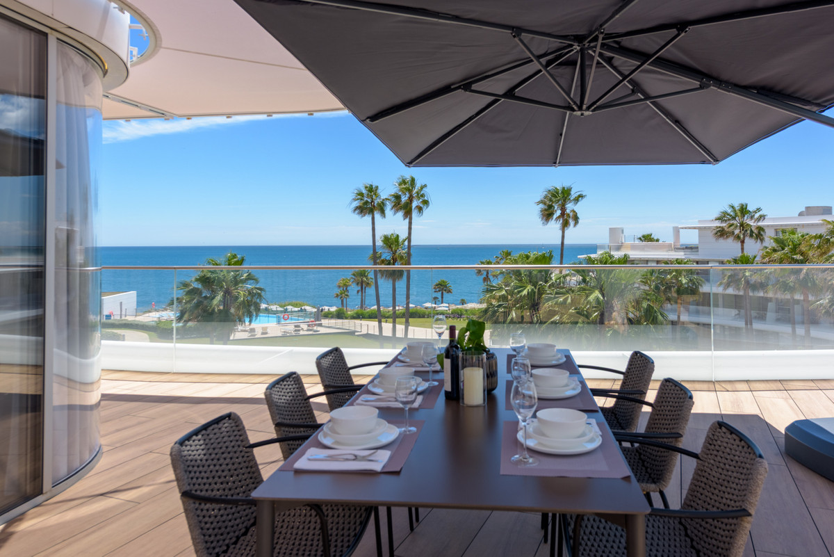 Penthouse te koop in Estepona | 3 slaapkamers H5323045