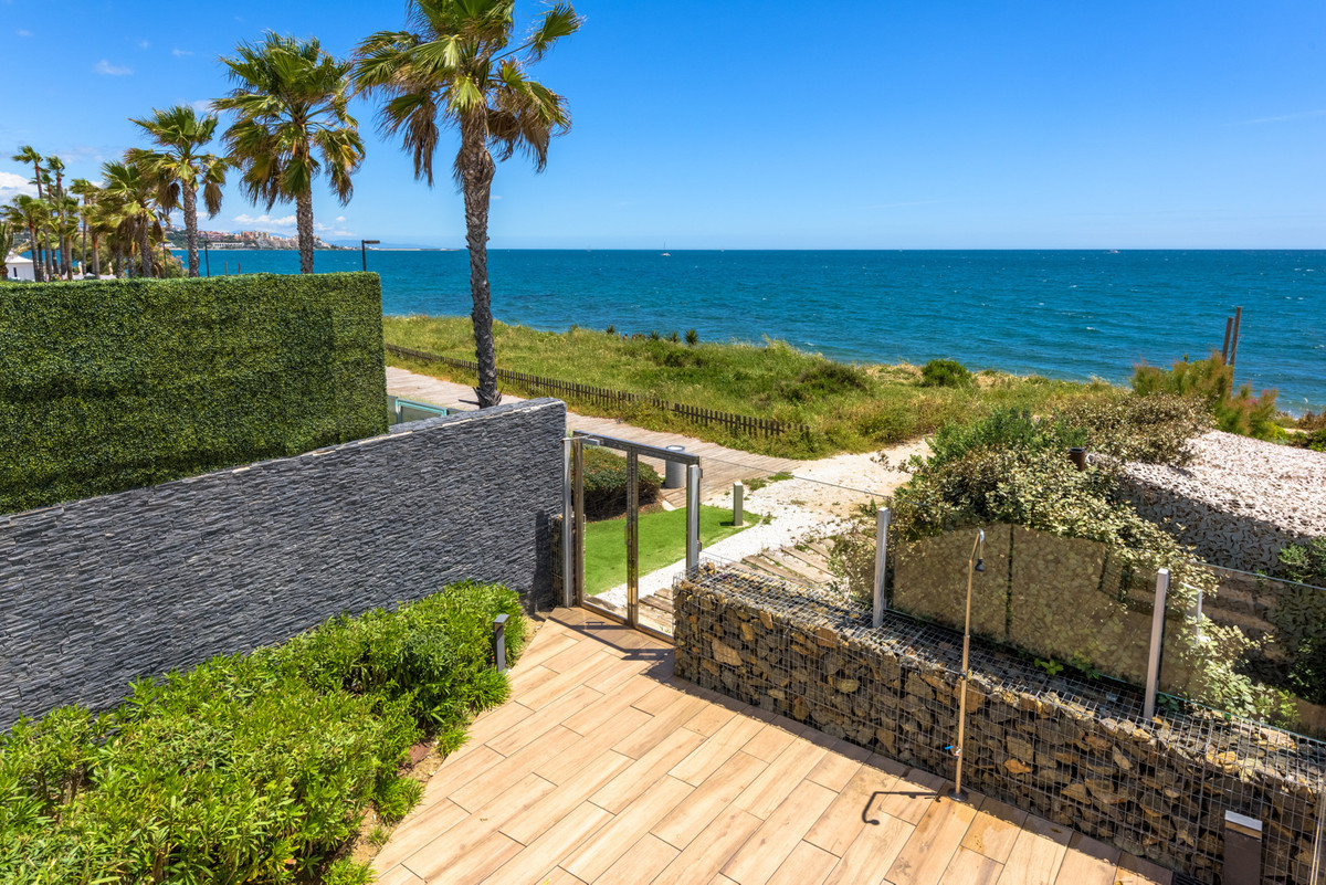 Penthouse te koop in Estepona | 3 slaapkamers H5323045