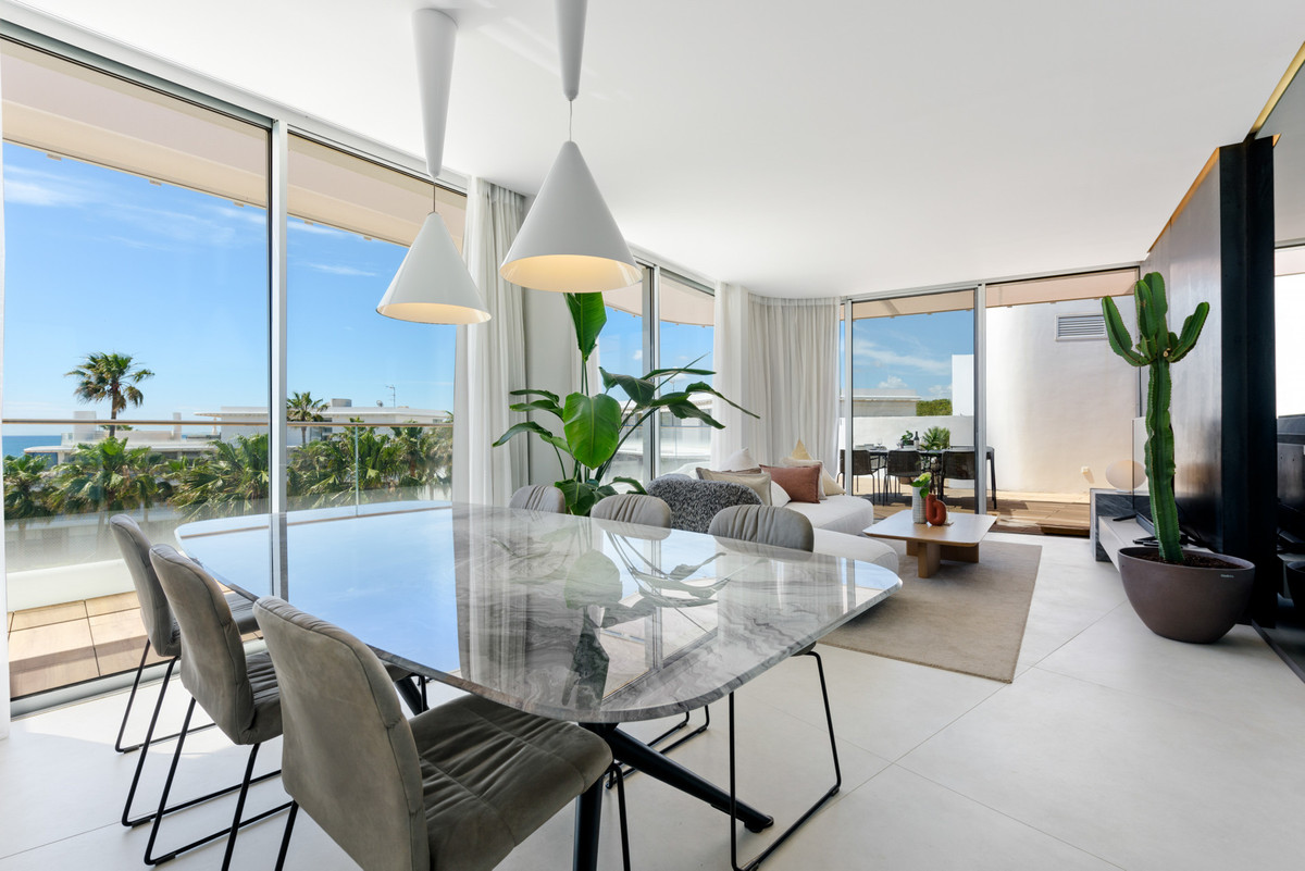 Penthouse te koop in Estepona | 3 slaapkamers H5323045