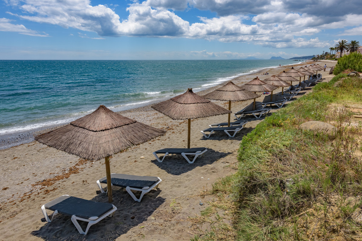 Penthouse te koop in Estepona | 3 slaapkamers H5323045