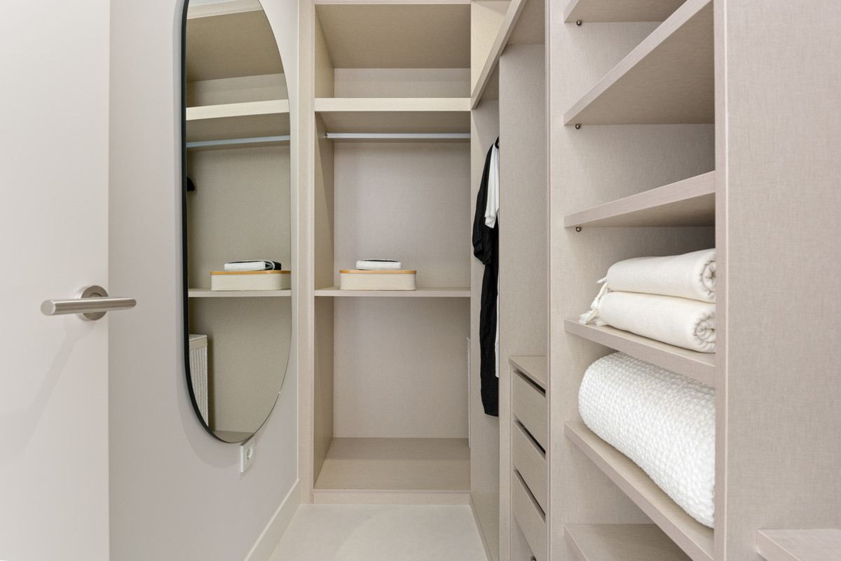 Penthouse te koop in Estepona | 3 slaapkamers H5323045