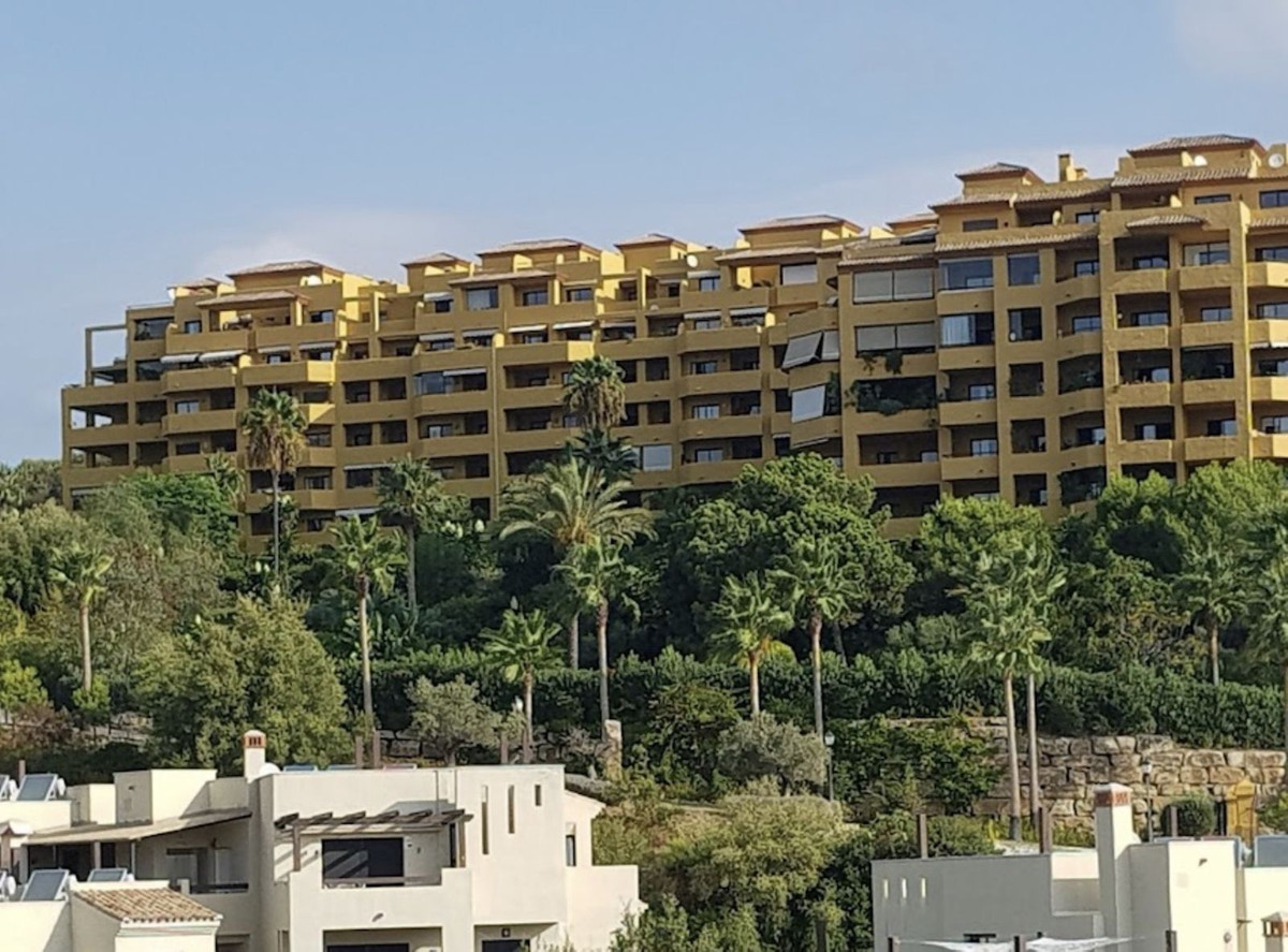 Appartement te koop in Estepona | 2 slaapkamers H5323087