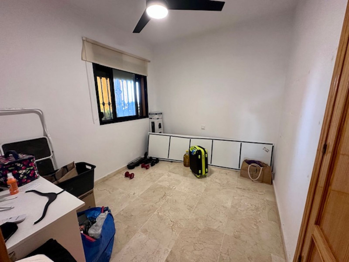 Appartement te koop in Estepona | 2 slaapkamers H5323087