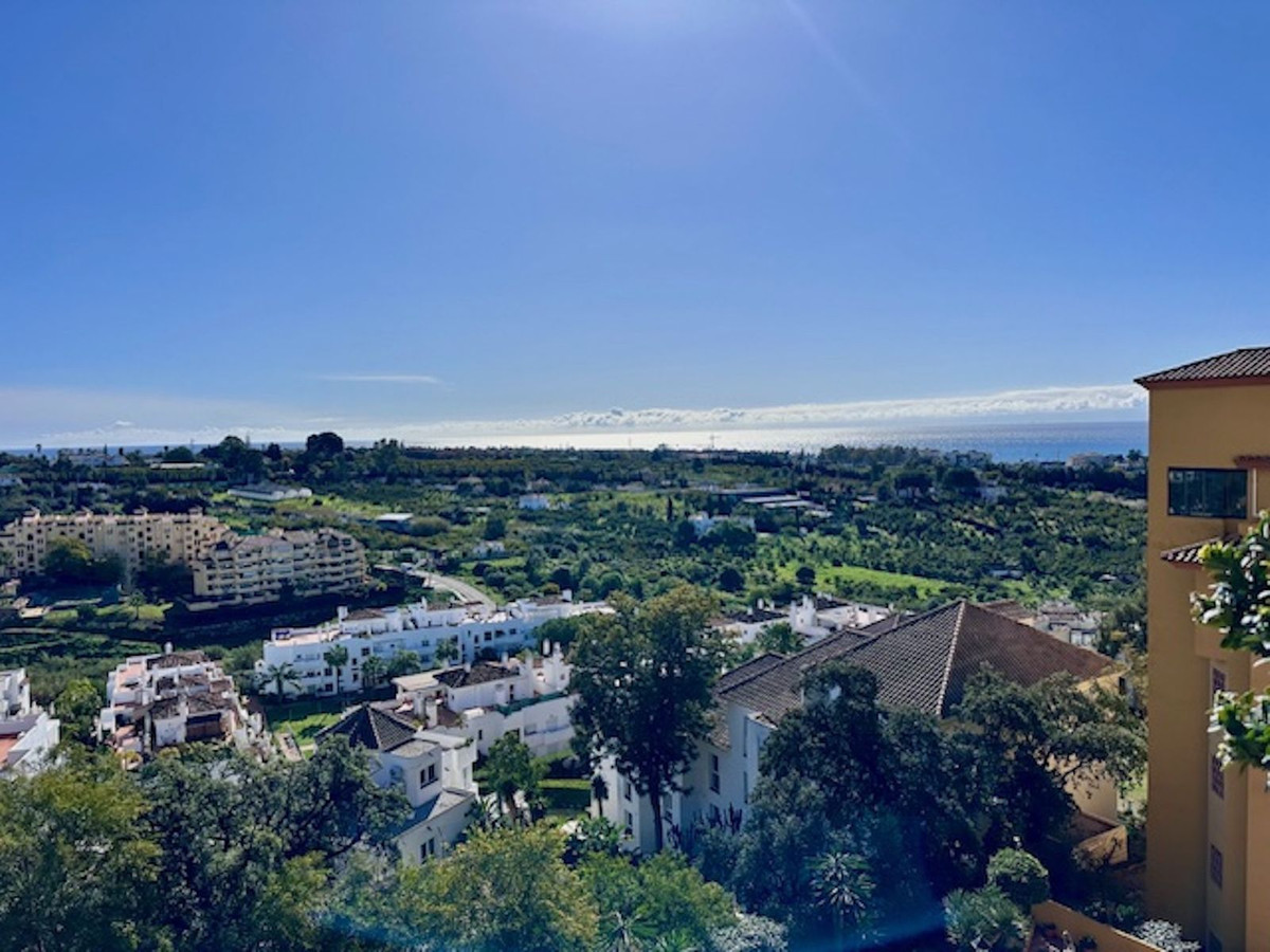 Appartement te koop in Estepona | 2 slaapkamers H5323087