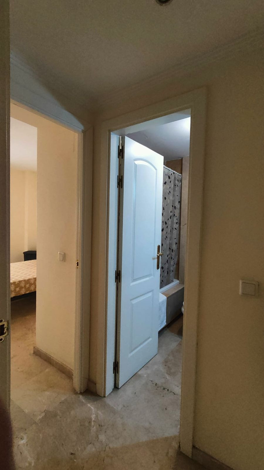 Appartement te koop in Estepona | 1 slaapkamers H5324593