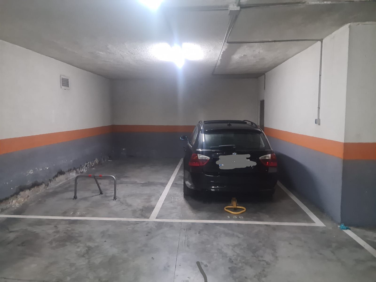 Appartement te koop in Estepona | 1 slaapkamers H5324593