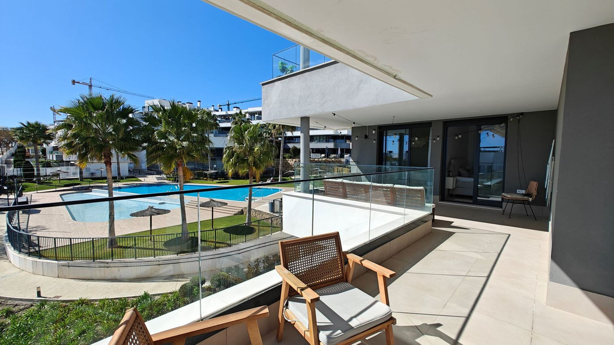 Appartement te koop in Estepona | 4 slaapkamers H5327425