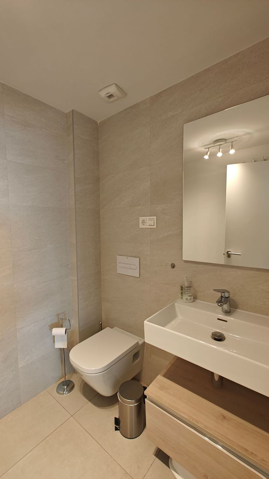 Appartement te koop in Estepona | 4 slaapkamers H5327425