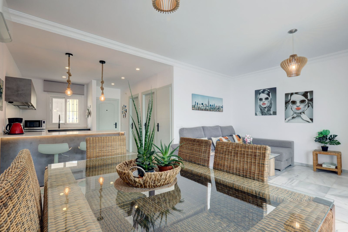 Appartement te koop in Estepona | 2 slaapkamers H5327533