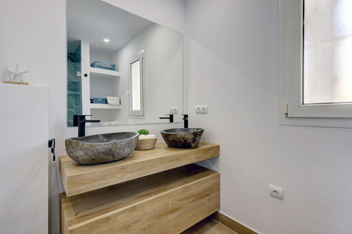 Appartement te koop in Estepona | 2 slaapkamers H5327533