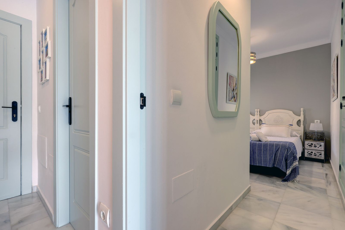 Appartement te koop in Estepona | 2 slaapkamers H5327533