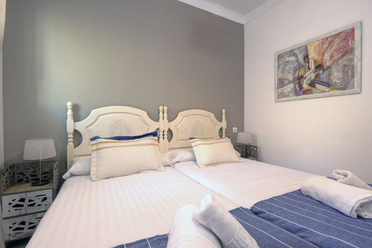 Appartement te koop in Estepona | 2 slaapkamers H5327533