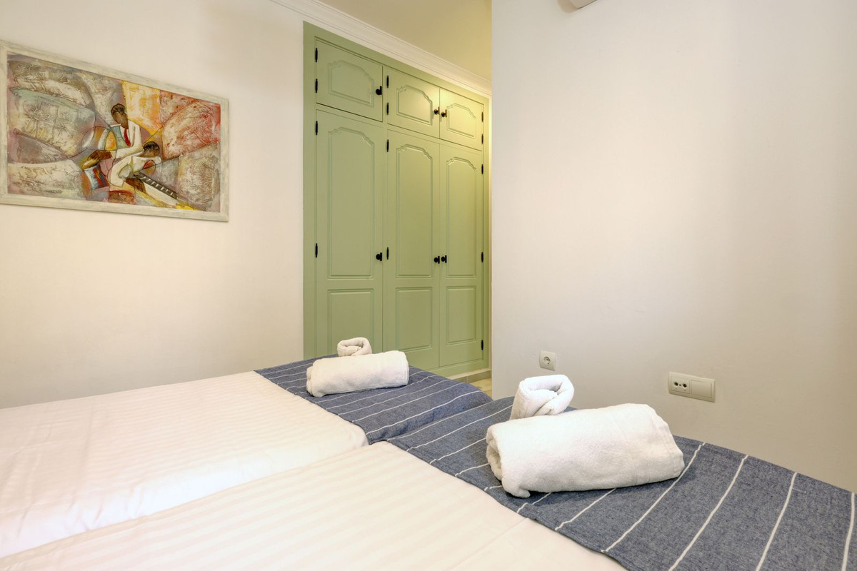 Appartement te koop in Estepona | 2 slaapkamers H5327533
