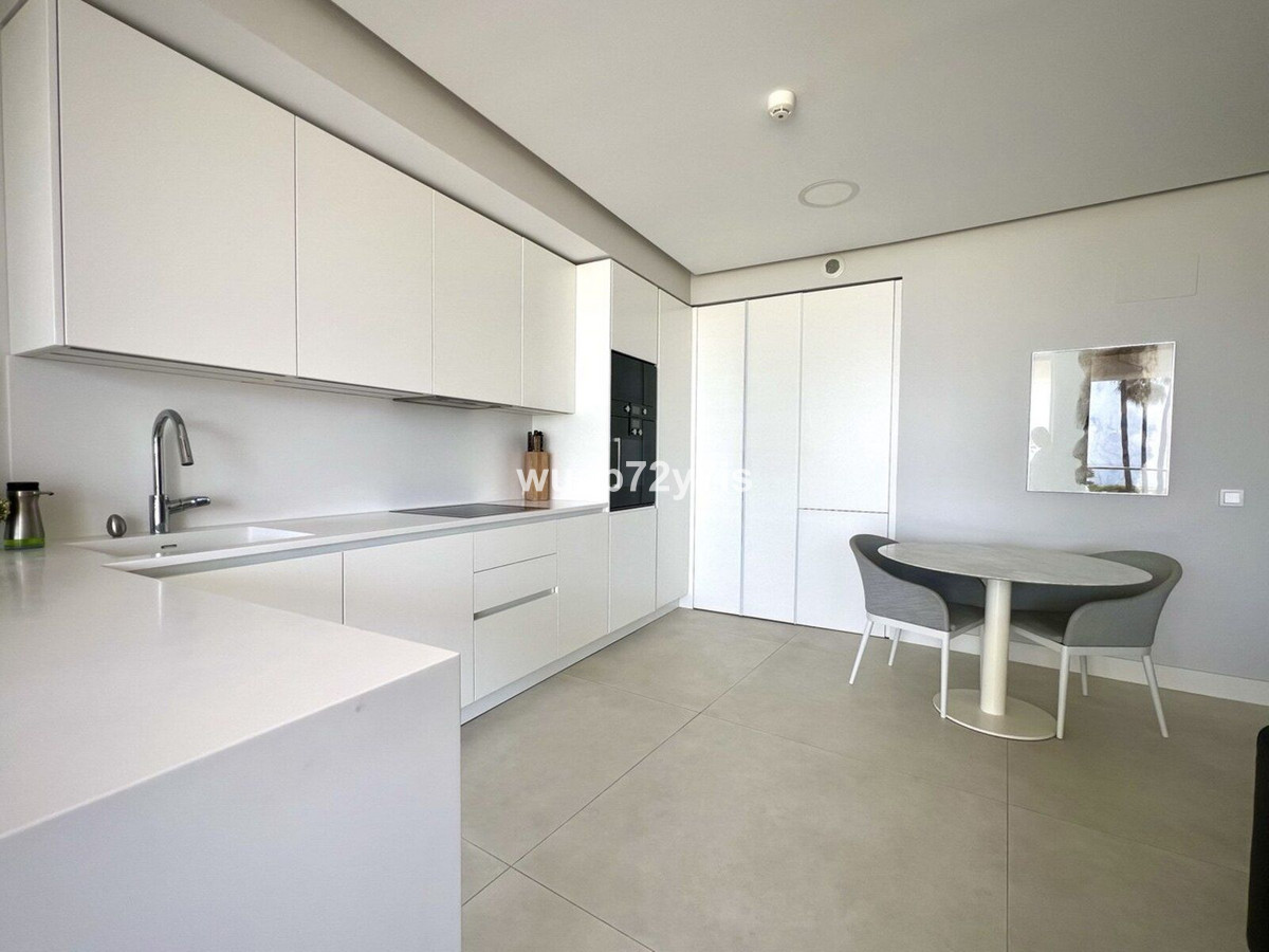 Appartement te koop in Estepona | 2 slaapkamers H5327596