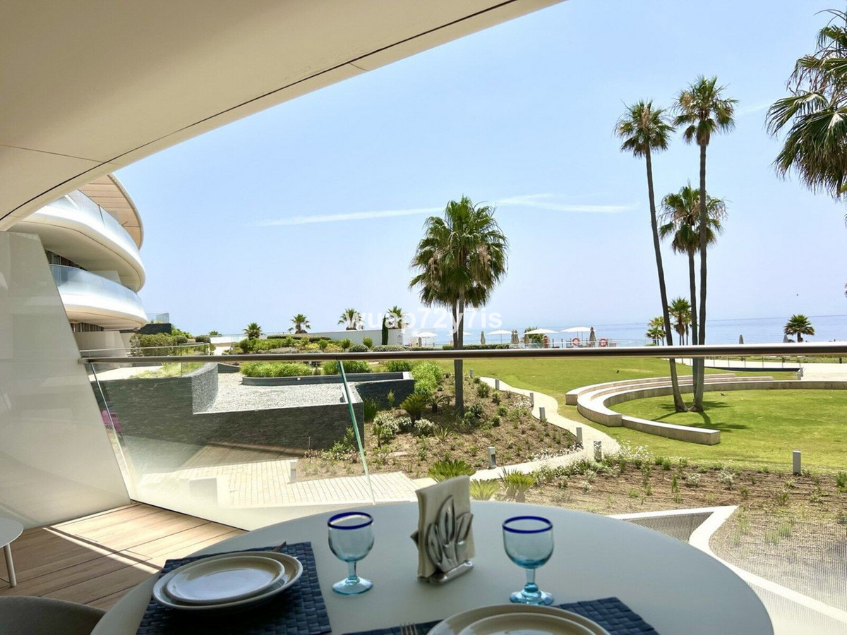 Appartement te koop in Estepona | 2 slaapkamers H5327596