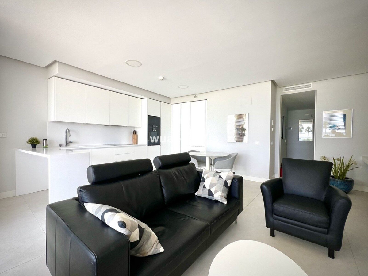 Appartement te koop in Estepona | 2 slaapkamers H5327596