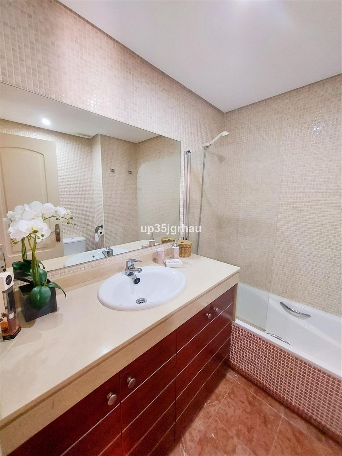 Huis te koop in Estepona | 2 slaapkamers H5327707