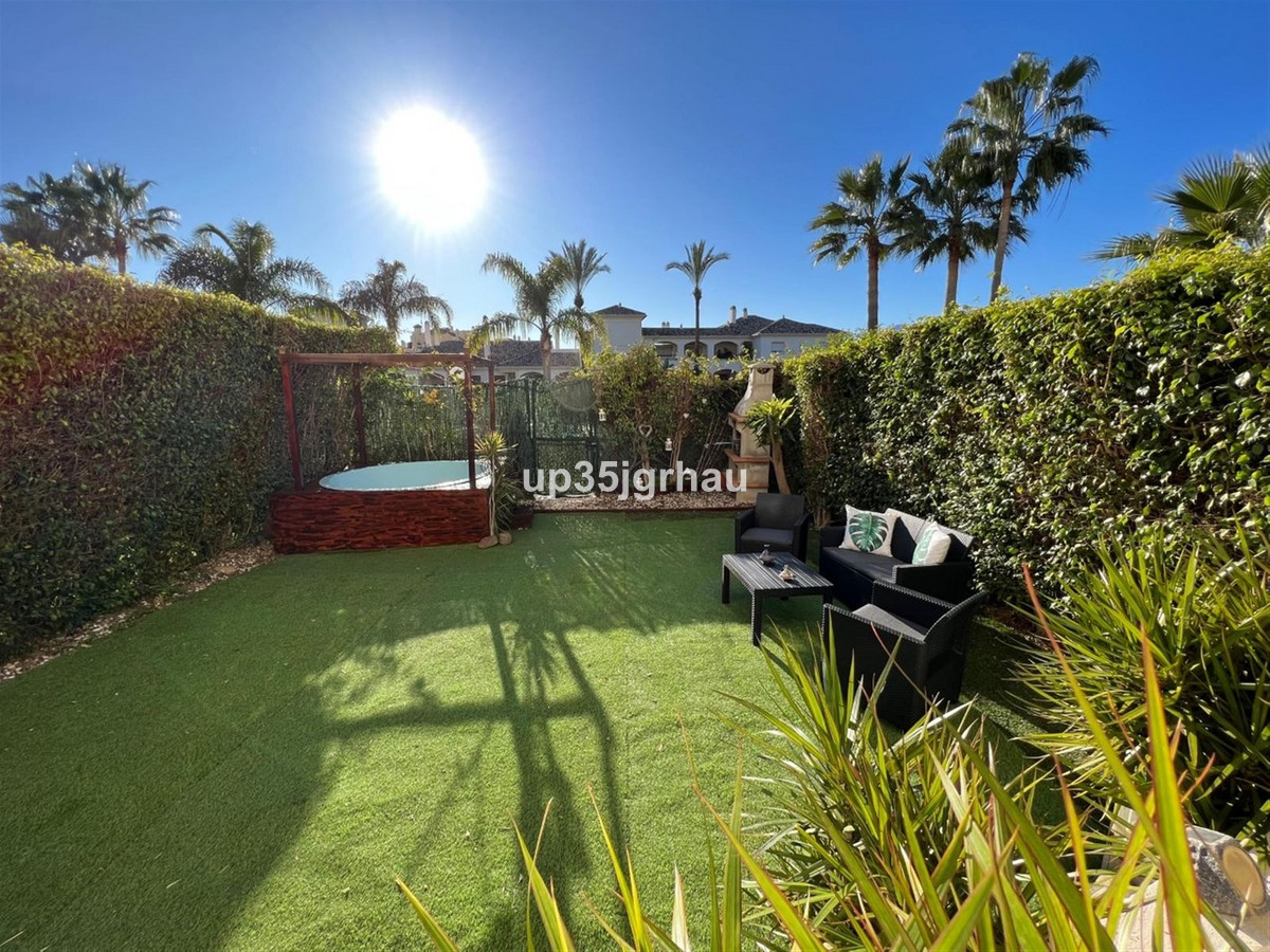 Huis te koop in Estepona | 2 slaapkamers H5327707